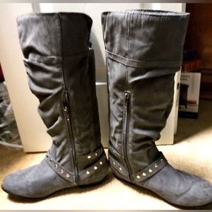 Grey Rampage Ram Beeded Microsuede Boots Sz 8